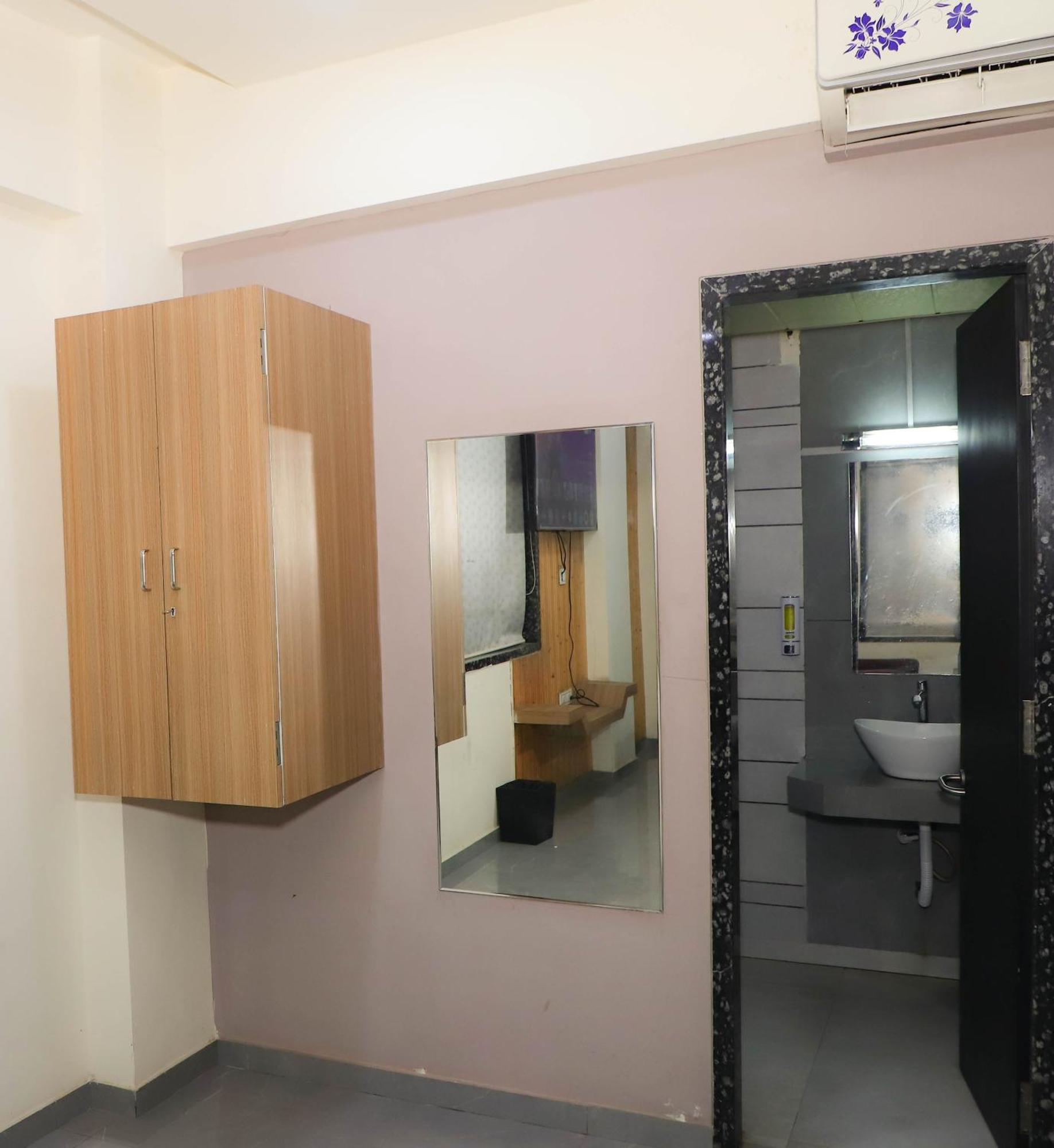 Hotel Arc Palace Bhiwandi Exterior foto
