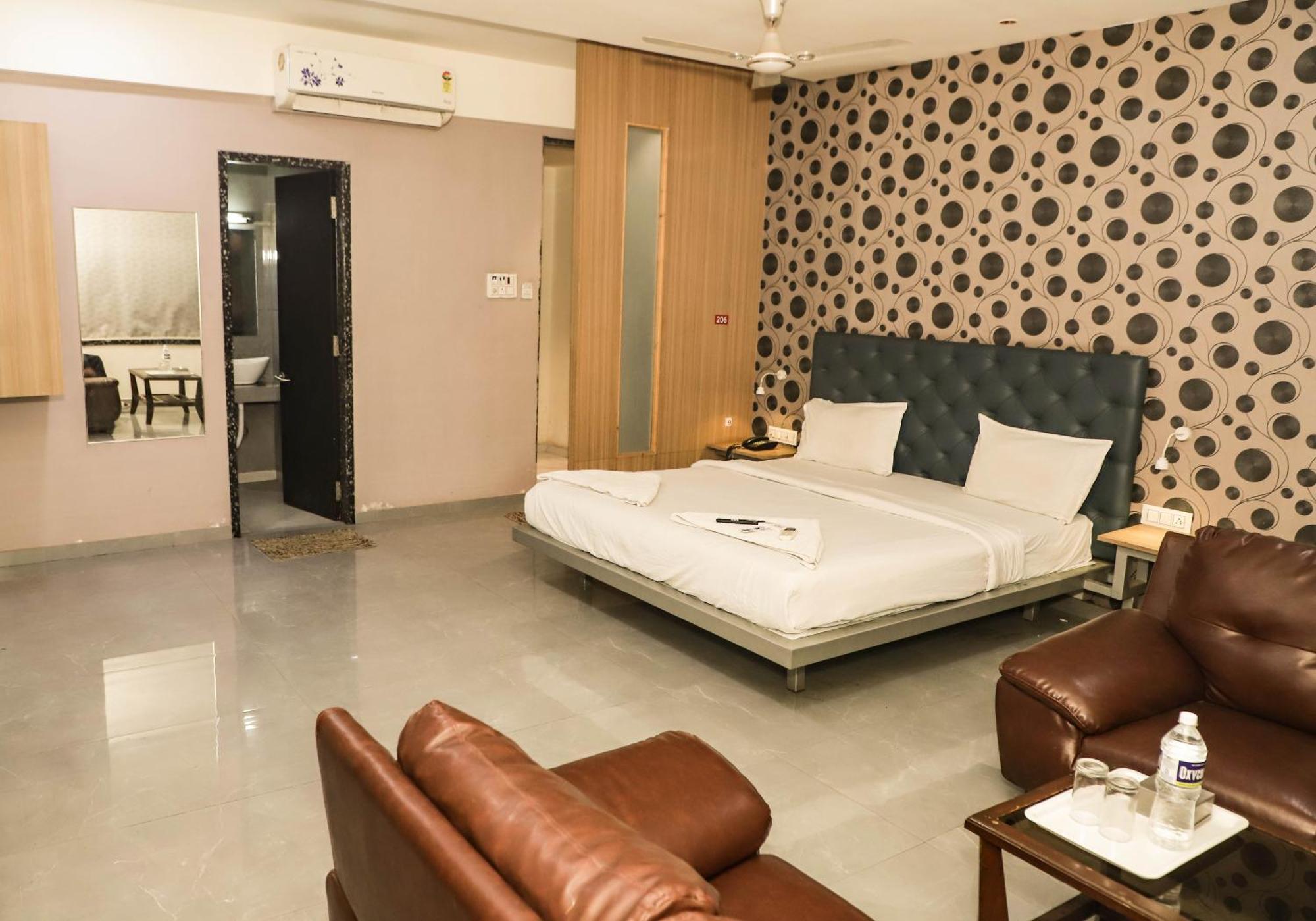 Hotel Arc Palace Bhiwandi Exterior foto